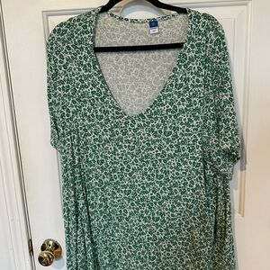 Old Navy Green Patterned Blouse